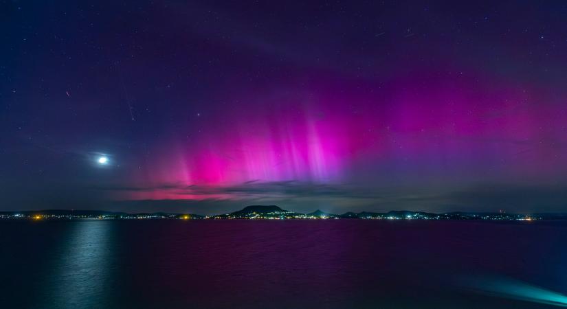 Csodálatos látvány, ahogy a Balaton jegén tükröződik a sarki fény – mutatjuk