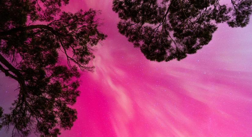 Csodás égi jelenség tűnt fel a Balaton felett: mindent beragyogott a sarki fény