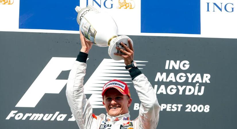 A McLaren is beindította 2026-os F1-esét