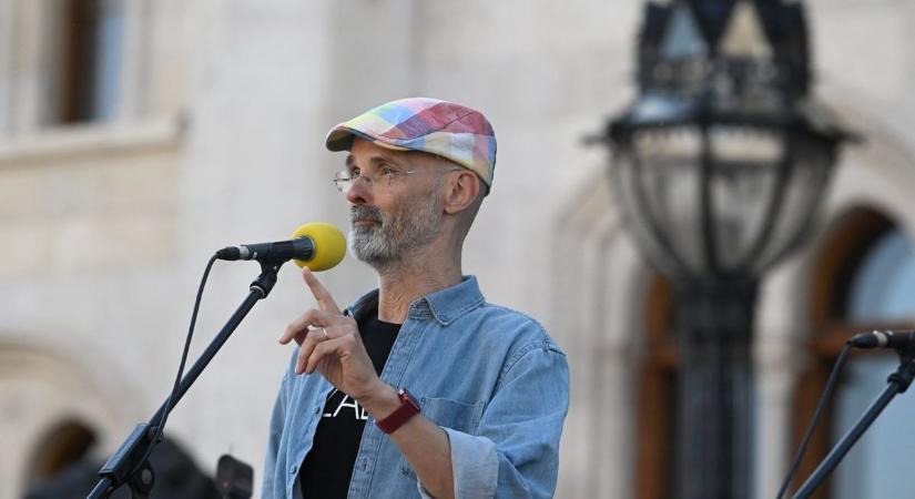 Fleck elvtárs hadüzenete