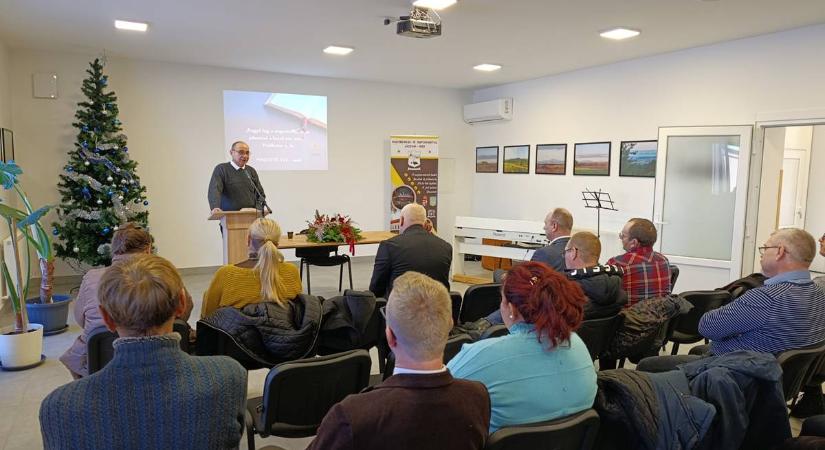 Szolgálattevők csendesnapja Nagyberegen - Magvetés és korona