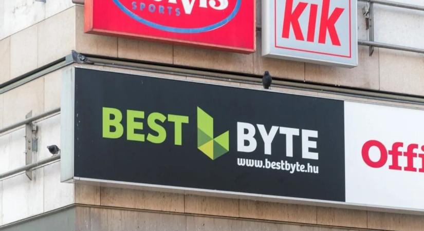 Komoly bajban a magyar műszaki kiskereskedelem egyik meghatározó szereplője