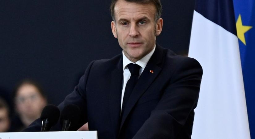 Macron kikosarazta Trumpot, de most ráfizet: 200 százalékos büntetővámot kaphat a nyakába