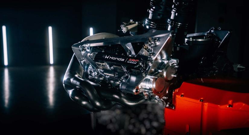 Új korszak az Aston Martinnál: bemutatta új F1-es motorját a Honda