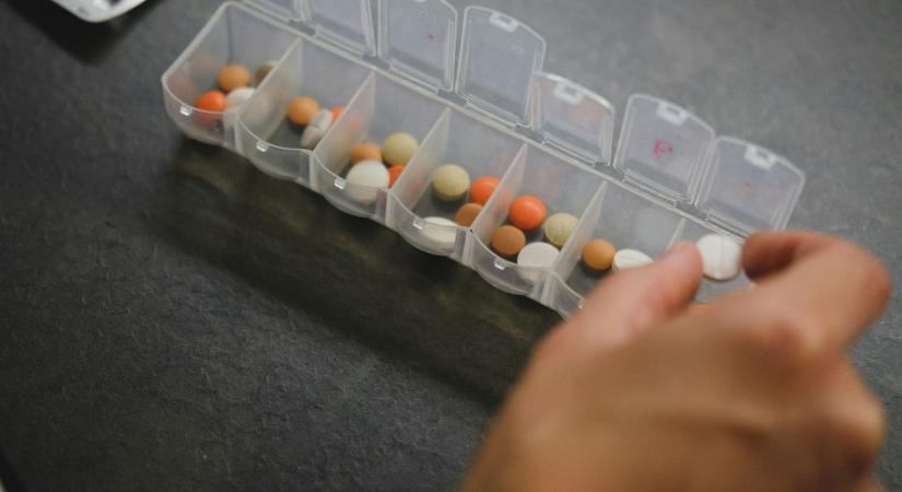 Nem mindegy, mikor veszed be: 3 tipikus reggeli hiba a táplálékkiegészítőknél