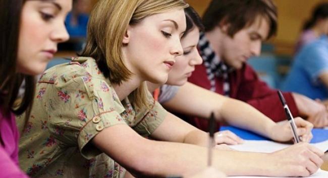 Január 24-én tartják a középfokú írásbeli felvételi vizsgákat