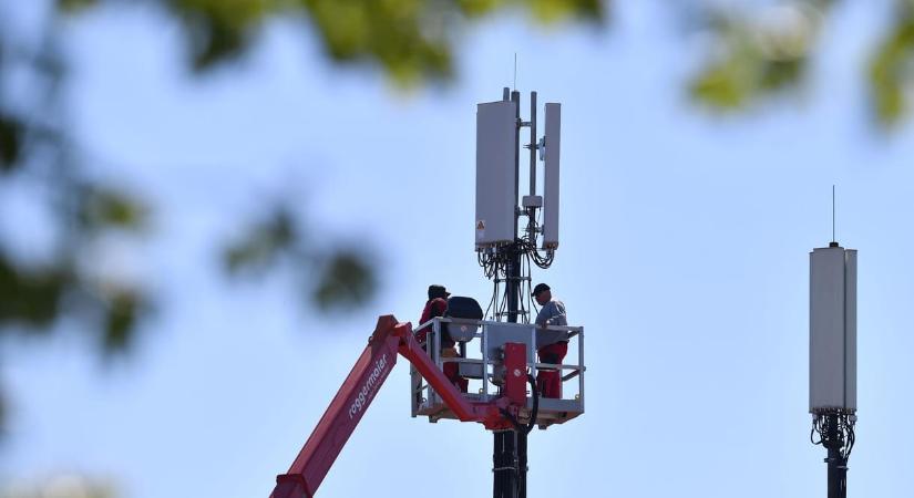 Telekomos? Önt is érintheti a nagy átállás, a Yettel hálózatára terelnek át sok előfizetőt