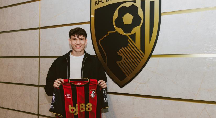 Hivatalos: Tóth Alex a Bournemouth futballistája