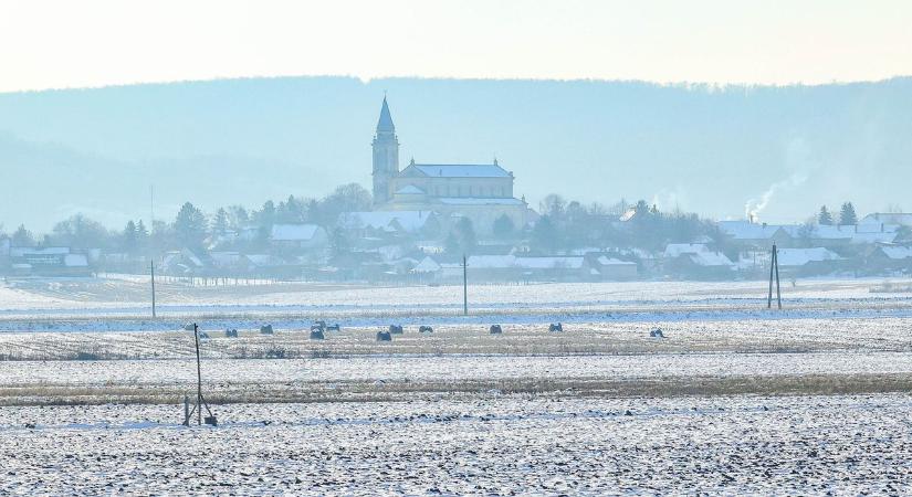 Az ónos szitáláson se lepődjön meg, marad a télies időjárás