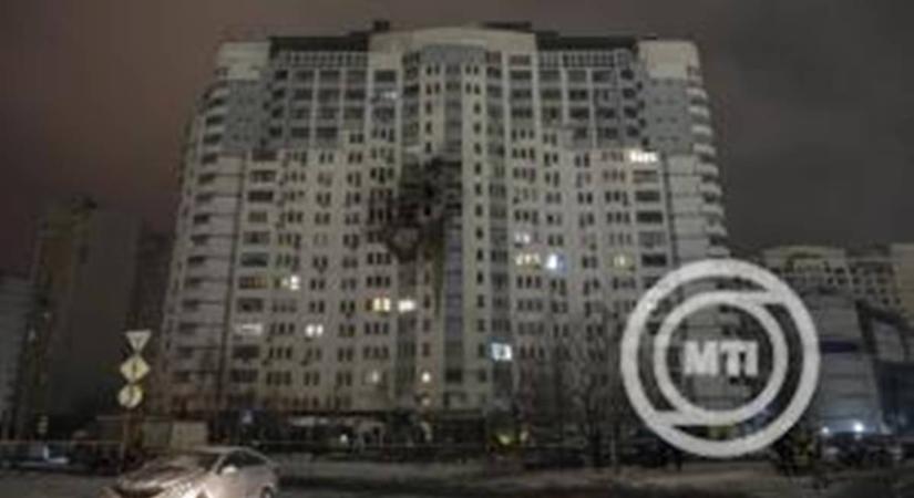 Ukrán légierő: rakétákkal és drónokkal támadott ukrajnai célpontokat az orosz hadsereg