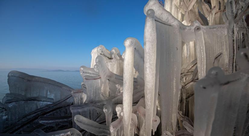 Hízik a páncél, de vigyázat: alattomos csapdák nyíltak a Balaton közepén!
