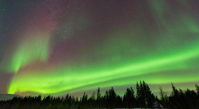 Videó: láthatóvá vált a sarki fény Magyarországon, káprázatos felvételek készültek