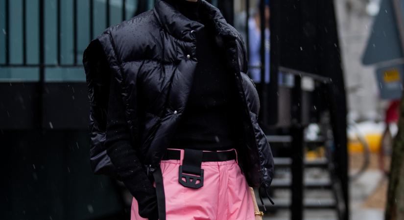 2026 telének egyik kulcsdarabja: így viselik a stílusos nők a mellényeket a mindennapokban