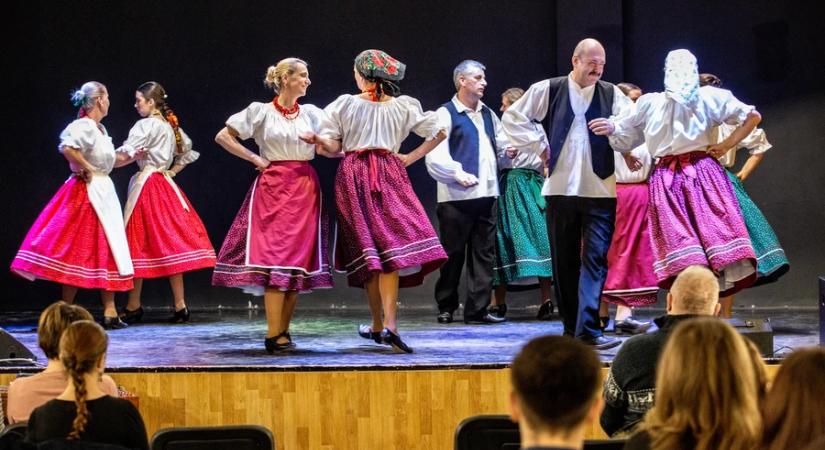 Egy pályázat segíti a táncház-sorozatot