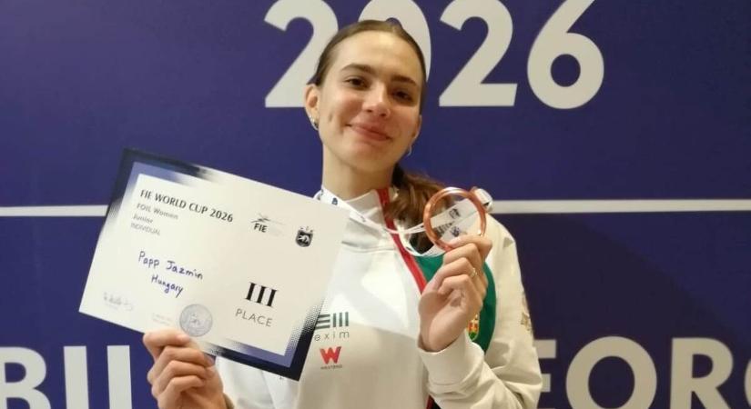 Közel kétszáz induló közül lett bronzérmes a vásárhelyi vívó