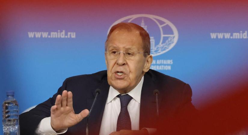 Szergej Lavrov szerint előnyös Oroszország számára, hogy a Mol veheti meg a szerb NIS-t