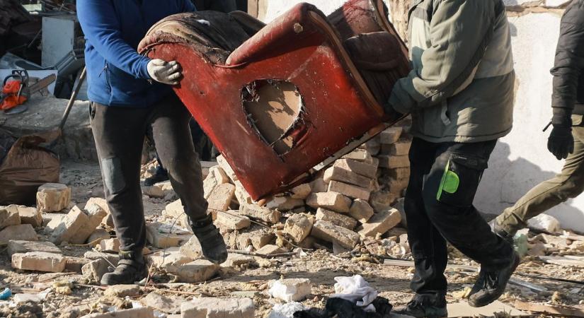 Kiderült, hány ház sérült meg a pannonhalmi gázrobbanásban - fotók