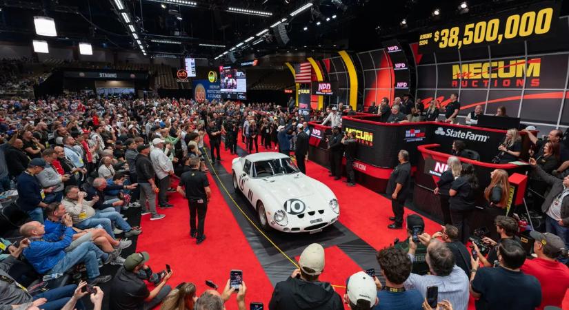 Őrült összegeket fizettek autócsodákért - melyik volt a legmenőbb márka?