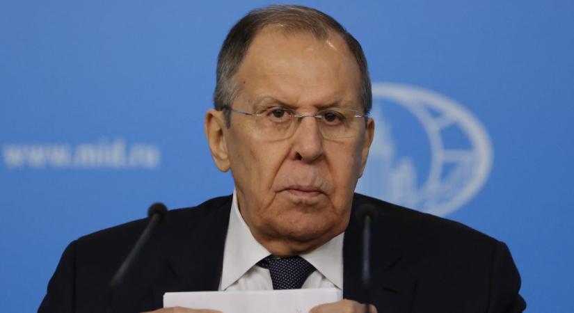 Lavrov szerint előnyös lenne Oroszországnak, ha a Molhoz kerülne az orosz részesedés a szerb olajvállalatban