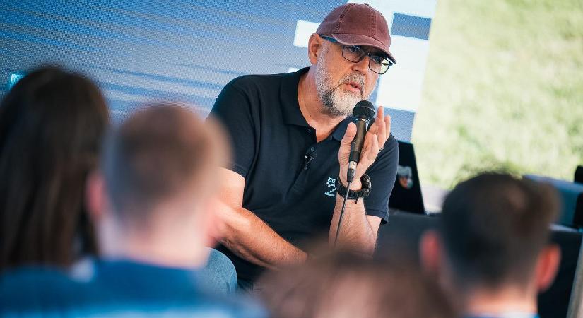 Hegyivadász múltjára hivatkozott Kelemen Hunor