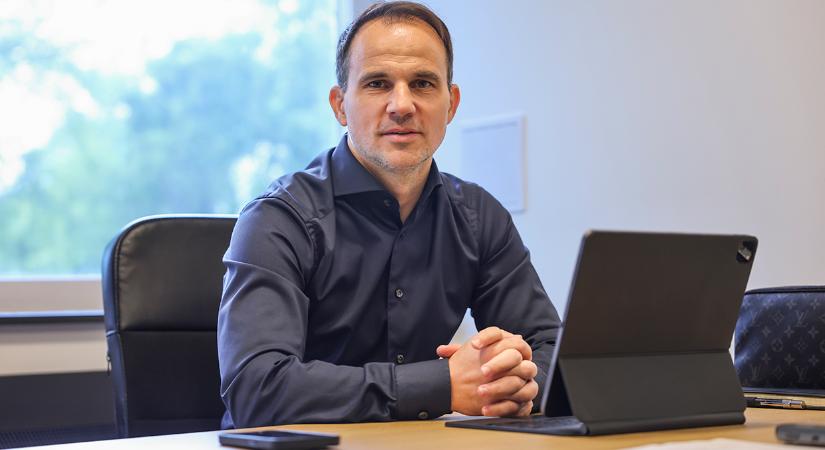 Hajnal részleteket is elárult a Tóth Alex-transzferről: "Ez egy történelmi jelentőségű átigazolás"