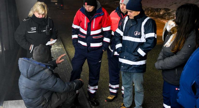 Hajléktalan életeket mentenek az éjszakák őrei Szatmárnémetiben (RIPORT)