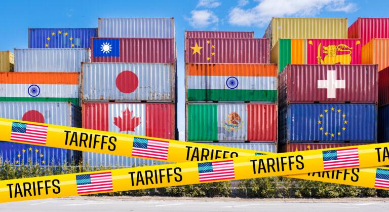 Trump „melléfogott” a vámokkal: a szakértők szerint a terhek 96 százalékát az amerikaiak fizetik