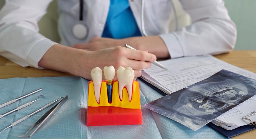 Magyarok százezrei búcsúzhatnak az ingyenes ellátástól? Ez fájni fog: rengeteg praxis áll üresen, marad a magánút