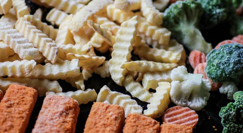 Ön is lefagyasztja ezeket az ételeket? Súlyos következményei lehetnek