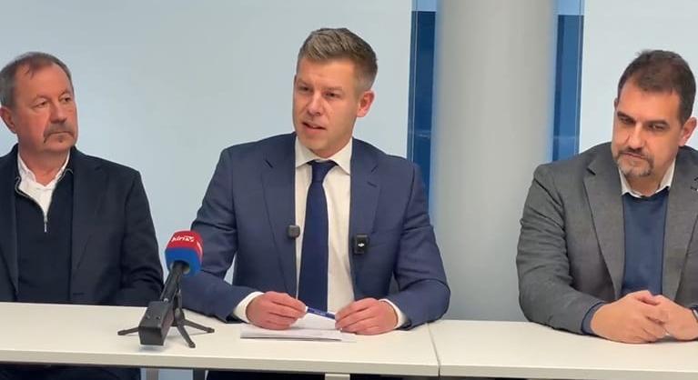 Magyar Péter Strasbourgban: Orbán Viktor sajnálatos módon lapít és mismásol