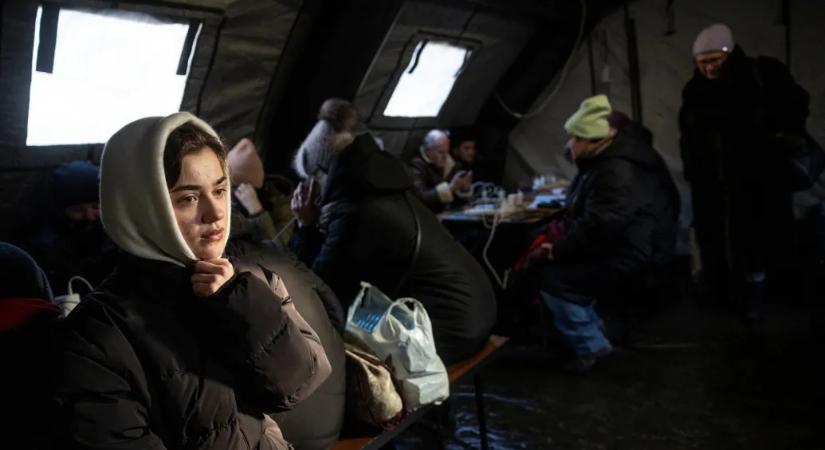 Az orosz támadások miatt ismét tömegek maradtak fűtés és áram nélkül Kijevben, mínusz tíz fokban