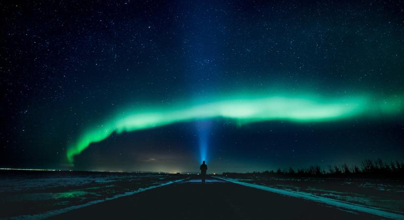 Hatalmas szoláris vihar van, Vajdaságból is látszik az északi fény