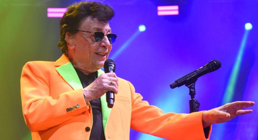 Fenyő Miklós menedzsere megszólalt: eddig nem állhat színpadra az énekes