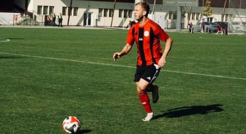 „A kislányom még szeretne látni a pályán” – Vadnai Dániel marad a Dorogi FC-nél