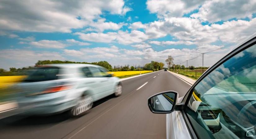 Tévhitek az új KRESZ-ről: sokan rosszul tudják, milyen változások jönnek