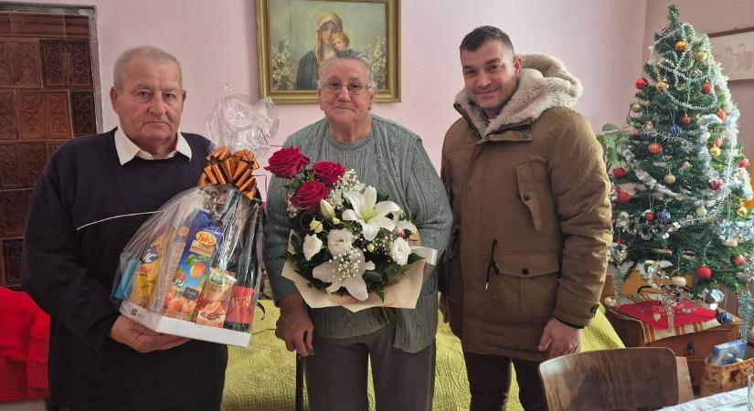 Hatvan éve élnek együtt sok örömben, de bánat is érte az idős rábaközi házaspárt