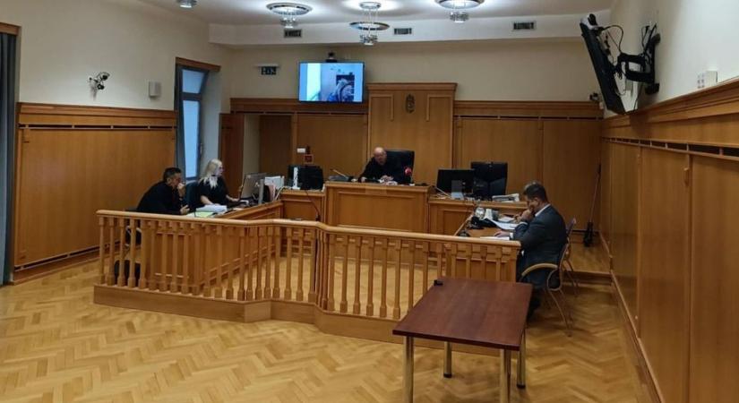 Több mint 250 embert vert át – bíróság elé állt a „kemencés” csaló