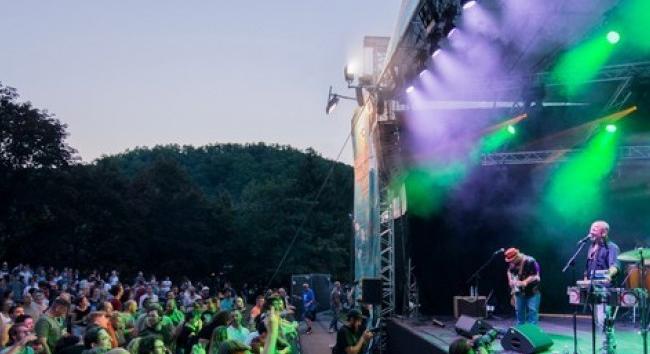 Megvan a Fishing on Orfű teljes zenei programja