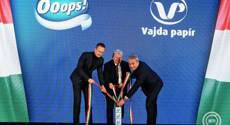 A Norvégiából hazahozott profitjából építi új gyárát Dunaföldváron a Vajda-Papír