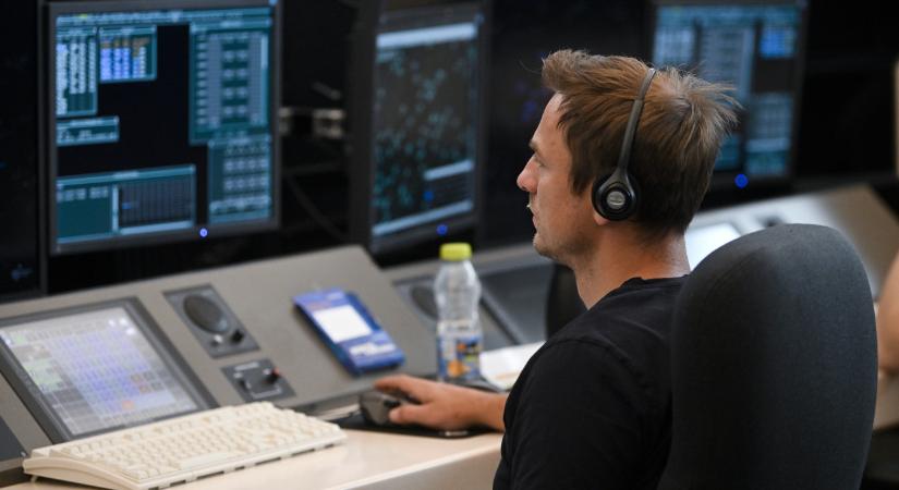 Közel másfél millió járat biztonságáért felelt tavaly a HungaroControl