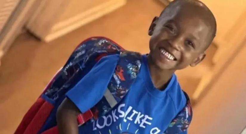 Szörnyű tragédia: halálra gázolta egy teherautó a rollerező 6 éves kisfiút – testvére végignézte