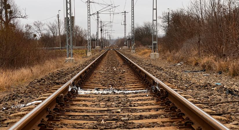Többen megsérültek egy súlyos vonatbalesetben, itt vannak a részletek