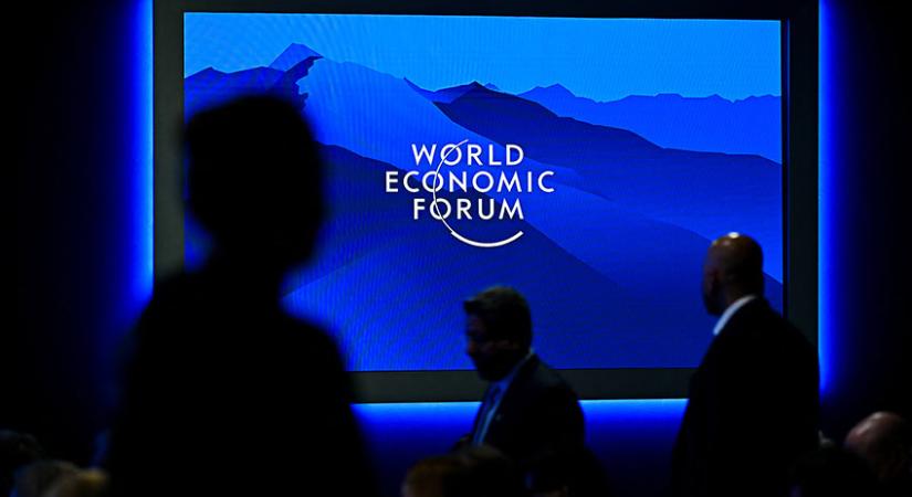 Káosz pezsgőbe mártva