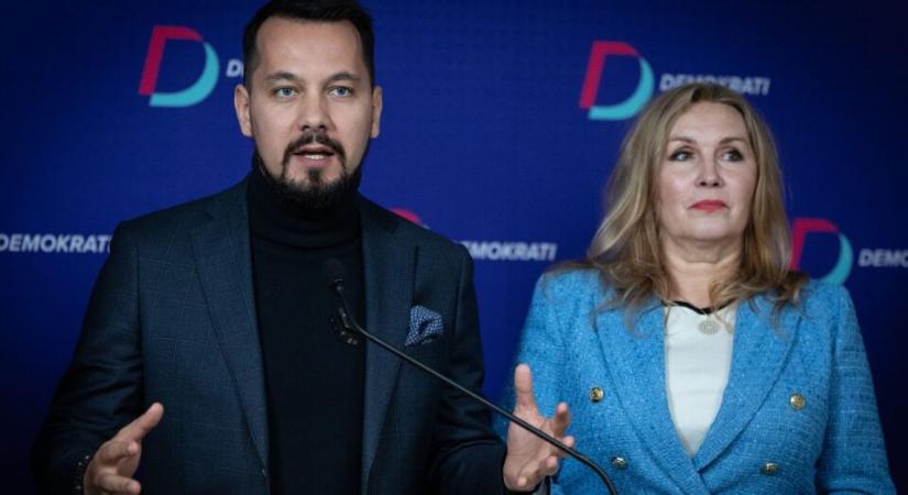 A korrupt rendőrállam visszavág : őrizetbe vették a Kalóz Párt elnökét Szlovákiában