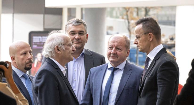 Szijjártó Péter: Kóka János megmentette az életem