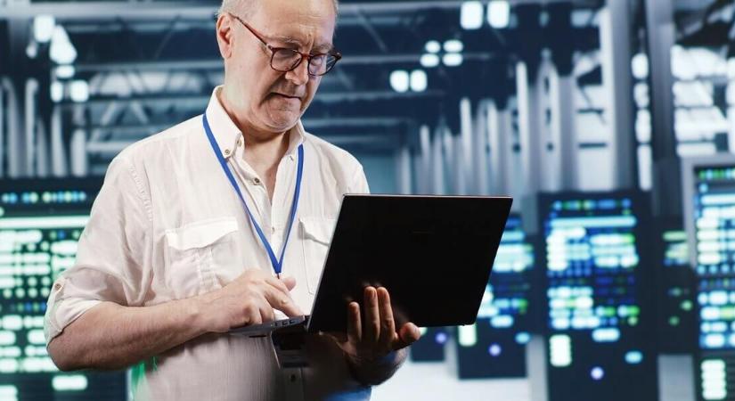 Vigyázzon a 140 000 forintos NAV-visszatérítéssel! Rendkívüli riasztást adott ki az adóhivatal a csalók miatt