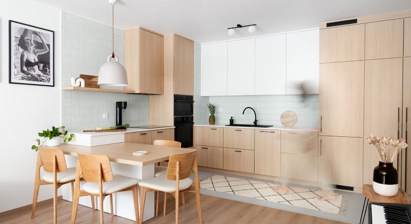 Harmónia és funkcionalitás: Modern otthon a Lónyay utcában