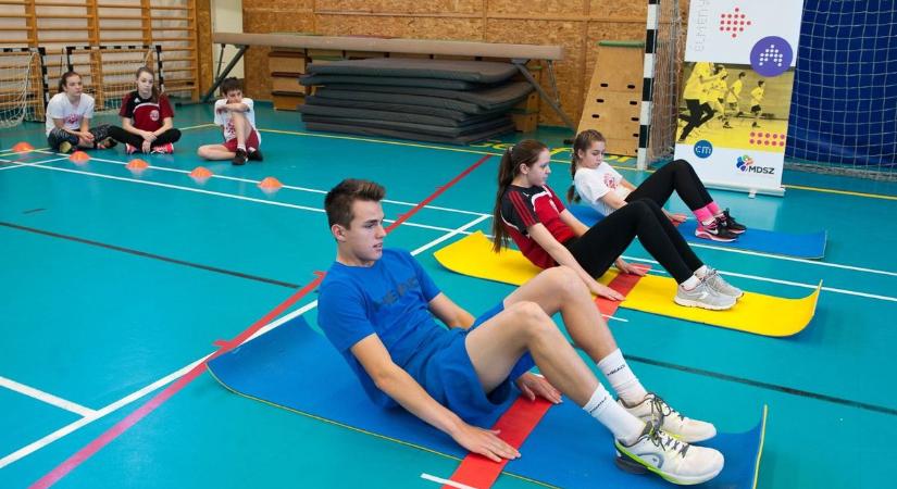 Aggasztó adatok érkeztek a jászkunsági fiatalokról, ezt minden szülőnek tudni kell