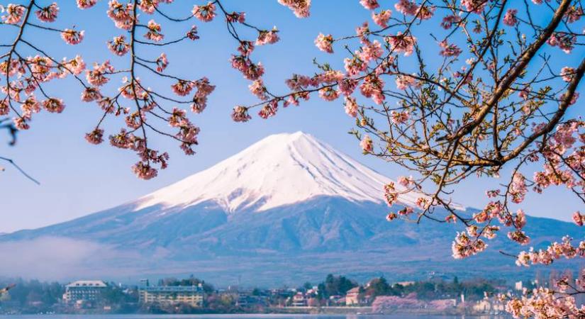 A Fudzsit vagy a Mount Everestet látod a képen? 6 fotó a világ leghíresebb hegyeiről