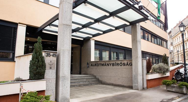 Az Alkotmánybíróság kimondta, hogy nem alaptörvény-ellenes a szolidaritási hozzájárulás